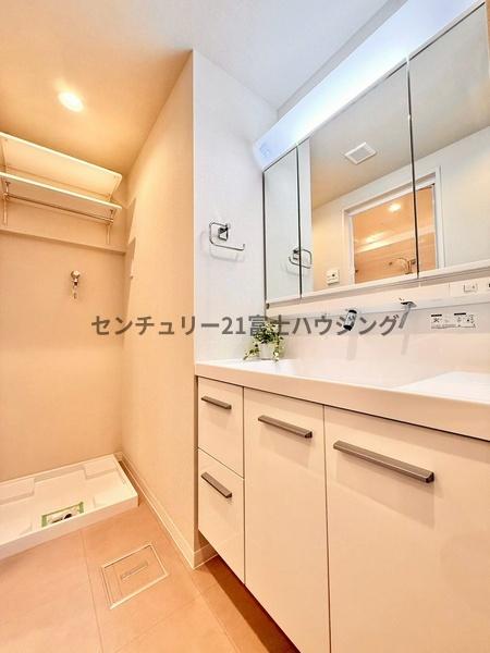 _ސ쌧sАC1 8-21̒Ã}V̐ʑEʏ