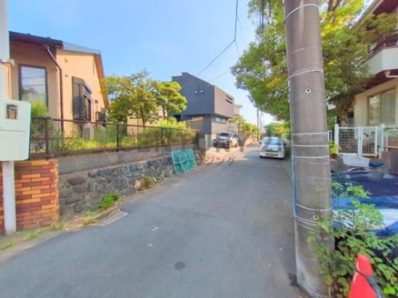 _ސ쌧s4ڂ̐VzˌĂ̑OʓH܂ތnʐ^