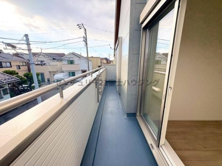 �_�ސ쌧������s���4���ڂ̐V�z��ˌ��Ẵo���R�j�[