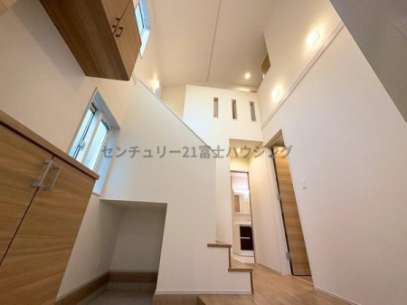 �_�ސ쌧������s���4���ڂ̐V�z��ˌ��Ă̌���