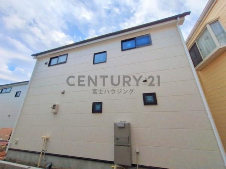 �_�ސ쌧������s�����u�̐V�z��ˌ��Ẳ摜