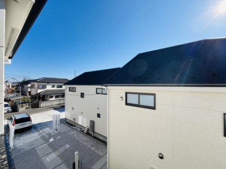 �_�ސ쌧������s�����u�̐V�z��ˌ��Ă̏Z�˂���̒��]�ʐ^