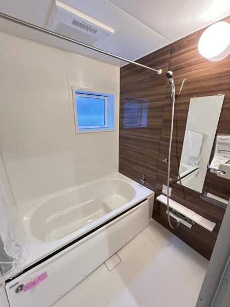 �_�ސ쌧������s���4���ڂ̐V�z��ˌ��Ă̗���