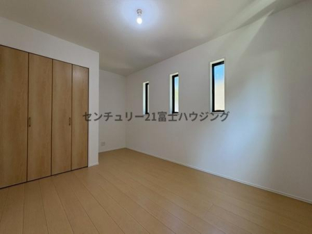 _ސ쌧qs␣̐VzˌĂ̗m