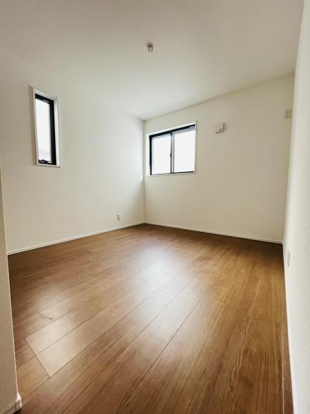 �_�ސ쌧������s�l�{��̐V�z��ˌ��Ă̗m��