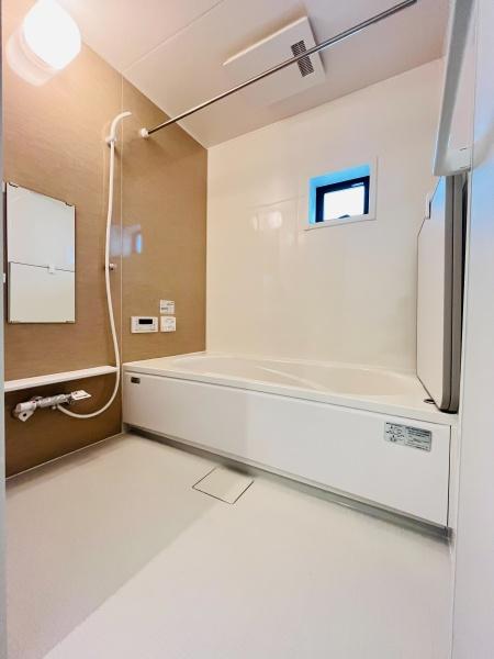 �_�ސ쌧������s�����u2���ڂ̐V�z��ˌ��Ă̗���