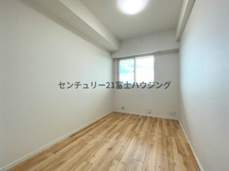 �_�ސ쌧����s���1���ڂ̒��Ã}���V�����̎q������