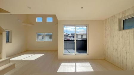 _ސ쌧sc3ڂ̐VzˌẴrO