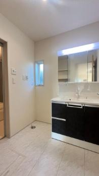 �_�ސ쌧������s���c3���ڂ̐V�z��ˌ��Ă̐��ʑ�E���ʏ�