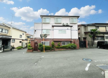 �_�ސ쌧���͌��s�����散��Ӗ{��1���ڂ̓y�n�̑O�ʓ��H�܂ތ��n�ʐ^