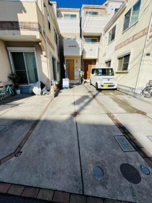 �_�ސ쌧������s����1���ڂ̒��È�ˌ��Ă̒��ԏ�