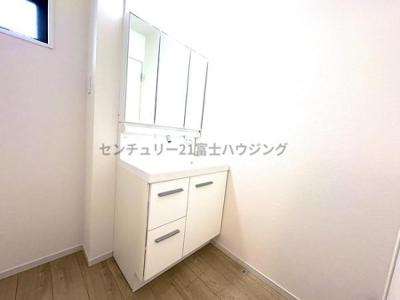 �_�ސ쌧������s���c1���ڂ̐V�z��ˌ��Ă̐��ʑ�E���ʏ�