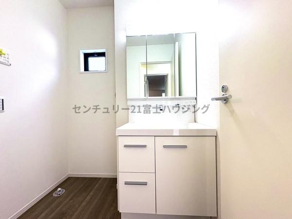 �_�ސ쌧������s���c1���ڂ̐V�z��ˌ��Ă̐��ʑ�E���ʏ�