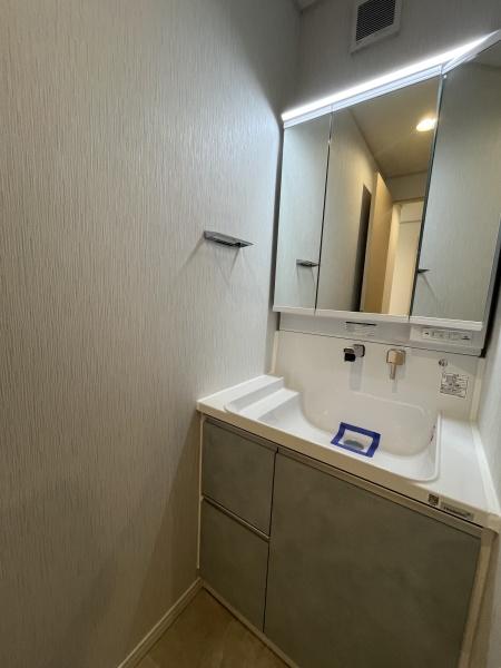 �_�ސ쌧������s����1���ڂ̒��È�ˌ��Ă̐��ʑ�E���ʏ�