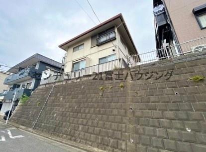 �_�ސ쌧����s���J�̓y�n�̌��n�y�n�ʐ^