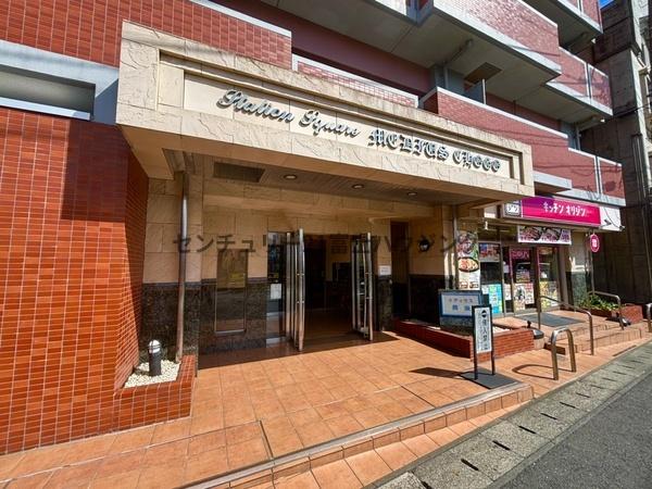 �_�ސ쌧����s���� 669-4�̒��Ã}���V�����̃G���g�����X