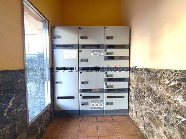 �_�ސ쌧����s���� 669-4�̒��Ã}���V�����̂��̑����p��