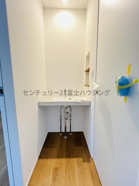 �_�ސ쌧������s�݂���2���ڂ̐V�z��ˌ��Ă̐��ʑ�E���ʏ�