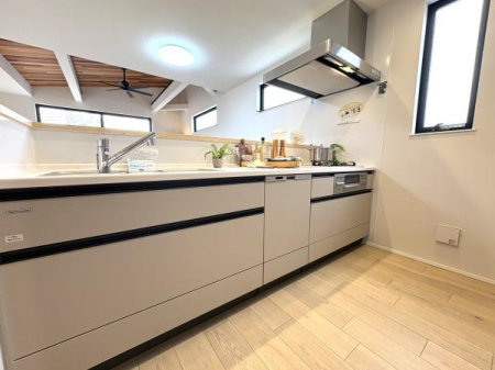 _ސ쌧؎s̐VzˌẴLb`