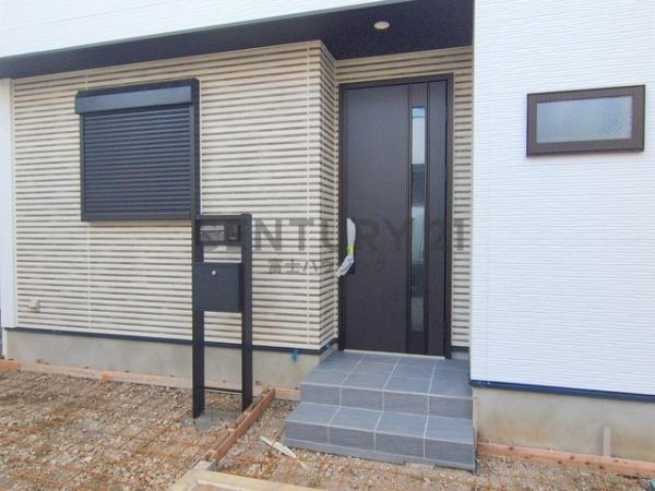 �_�ސ쌧������s�l�{��̐V�z��ˌ��Ẳ摜