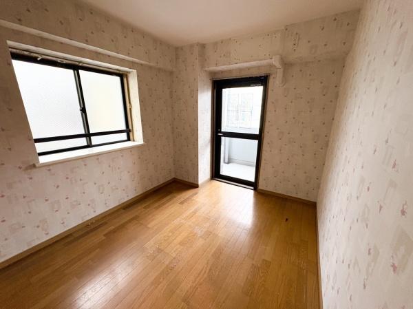 �_�ސ쌧������s���C��1���ڂ̒��Ã}���V�����̃��r���O