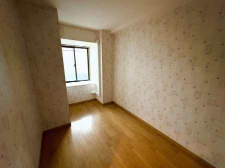 �_�ސ쌧������s���C��1���ڂ̒��Ã}���V�����̃��r���O