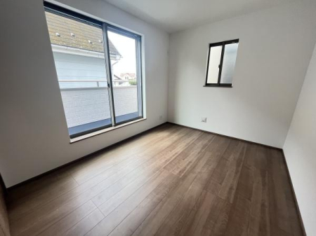 �_�ސ쌧������s����3���ڂ̐V�z��ˌ��Ă̗m��