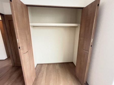 �_�ސ쌧������s����3���ڂ̐V�z��ˌ��Ă̎��[