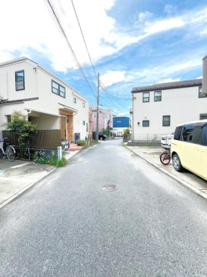 _ސ쌧sՒ̒ÈˌĂ̑OʓH܂ތnʐ^