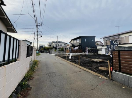 _ސ쌧sq̓yn̑OʓH܂ތnʐ^