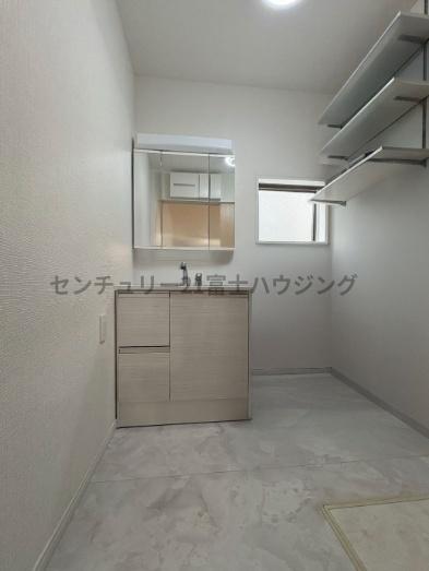 _ސ쌧s̒ÈˌĂ̐ʑEʏ