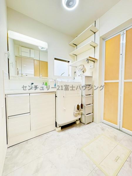 _ސ쌧s̒ÈˌĂ̐ʑEʏ