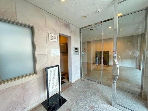 �_�ސ쌧������s���C�ݓ�1���ڂ̒��Ã}���V�����̃G���g�����X