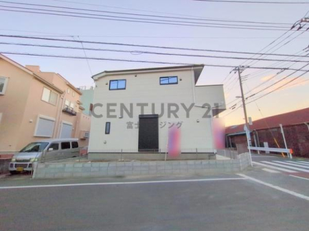 _ސ쌧sА5ڂ̐VzˌĂ̑OʓH܂ތnʐ^