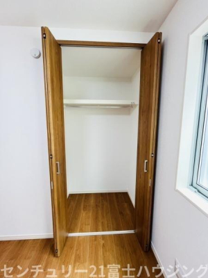 �_�ސ쌧������s����4���ڂ̐V�z��ˌ��Ă̎��[