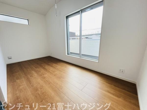 �_�ސ쌧������s����4���ڂ̐V�z��ˌ��Ă̗m��