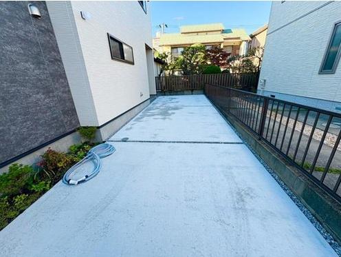 �_�ސ쌧���ˎs���d�璬�̐V�z��ˌ��Ă̒��ԏ�