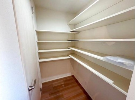 �_�ސ쌧���ˎs���d�璬�̐V�z��ˌ��Ă̎��[