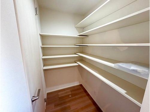 �_�ސ쌧���ˎs���d�璬�̐V�z��ˌ��Ă̎��[