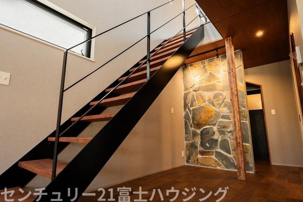 _ސ쌧sԉH̐VzˌĂ̓dlʐ^(rOj