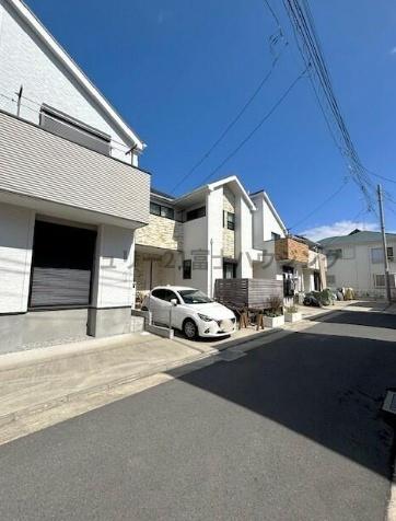 _ސ쌧sᏼ̒ÈˌĂ̑OʓH܂ތnʐ^