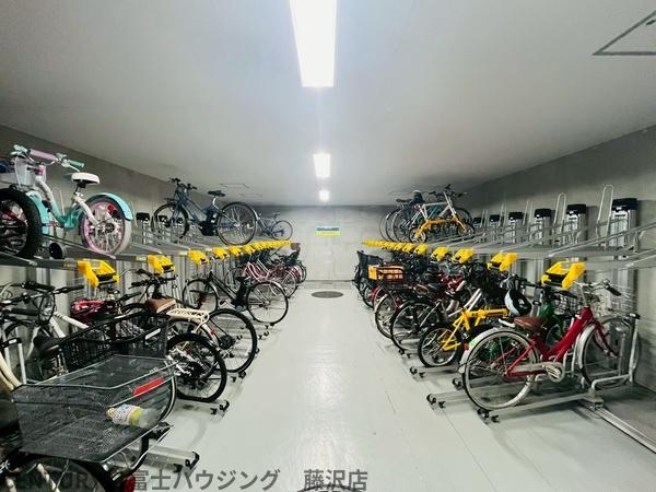 �_�ސ쌧���l�s����搣�˂̒��Ã}���V�����̃G���g�����X