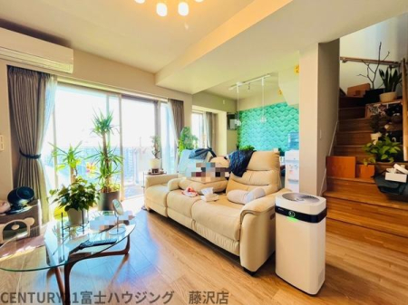 �_�ސ쌧���l�s����搣�˂̒��Ã}���V�����̃��r���O