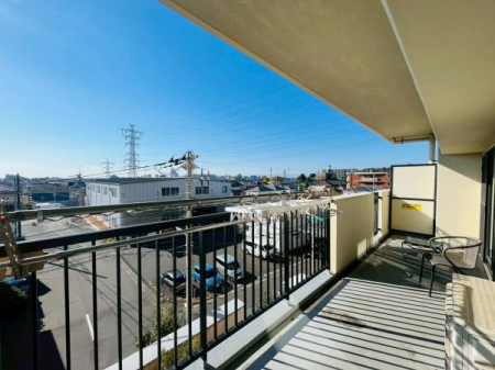 �_�ސ쌧����s���3���ڂ̒��Ã}���V�����̃o���R�j�[