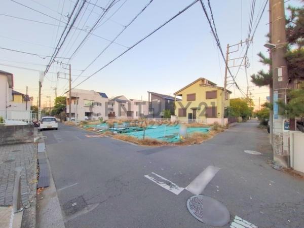 �_�ސ쌧����s����������2���ڂ̓y�n�̑O�ʓ��H�܂ތ��n�ʐ^