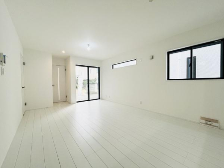 �_�ސ쌧����s�ғ�����5���ڂ̐V�z��ˌ��Ẵ��r���O