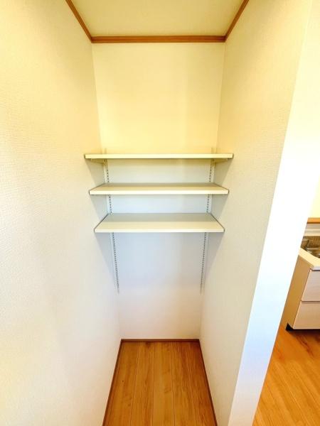 �_�ސ쌧����s�{��3���ڂ̐V�z��ˌ��ẴL�b�`��