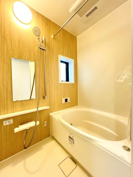 �_�ސ쌧����s�{��3���ڂ̐V�z��ˌ��Ă̗���