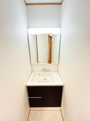 �_�ސ쌧����s�{��3���ڂ̐V�z��ˌ��Ă̐��ʑ�E���ʏ�