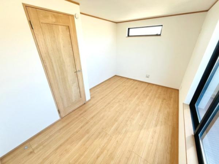 �_�ސ쌧����s�{��3���ڂ̐V�z��ˌ��Ă̗m��